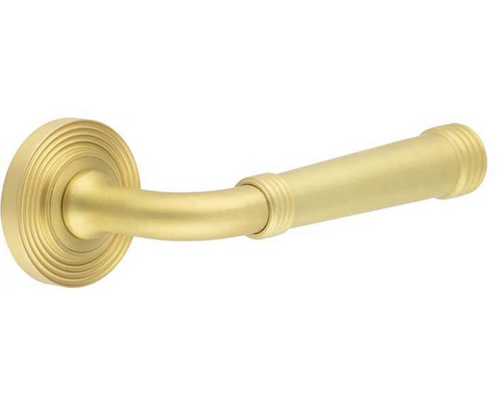 Classic Pattern Lever Handles With Ring Detail With Reeded Round Rose ...